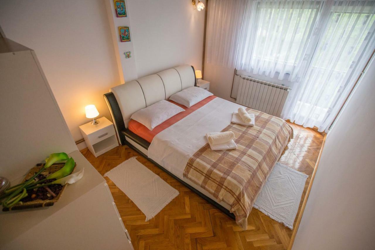 Apartman Ruzica Ogulin Esterno foto